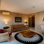 Pateo Lisbon Lounge Suites
